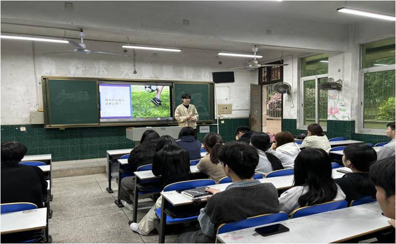 20230413员工分享会.jpg